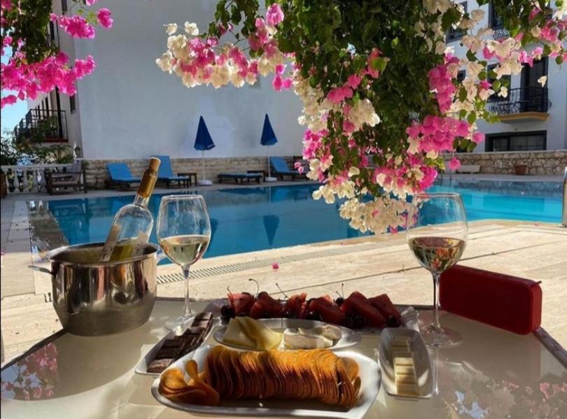 Sevgi Hotel Kalkan Extérieur photo